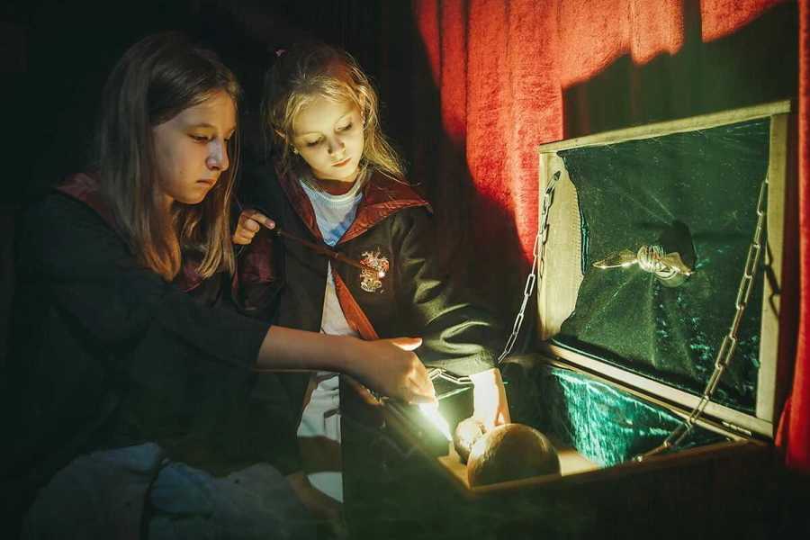 Квест в реальности Гарри и Выручай-комната от компании Quest Stars/LOCKation Квест в реальности Гарри и Выручай-комната от компании Quest Stars/LOCKation