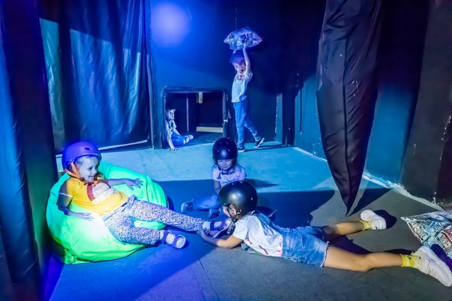 Квест в реальности Прятки. Kids от компании LOCKation Квест в реальности Прятки. Kids от компании LOCKation