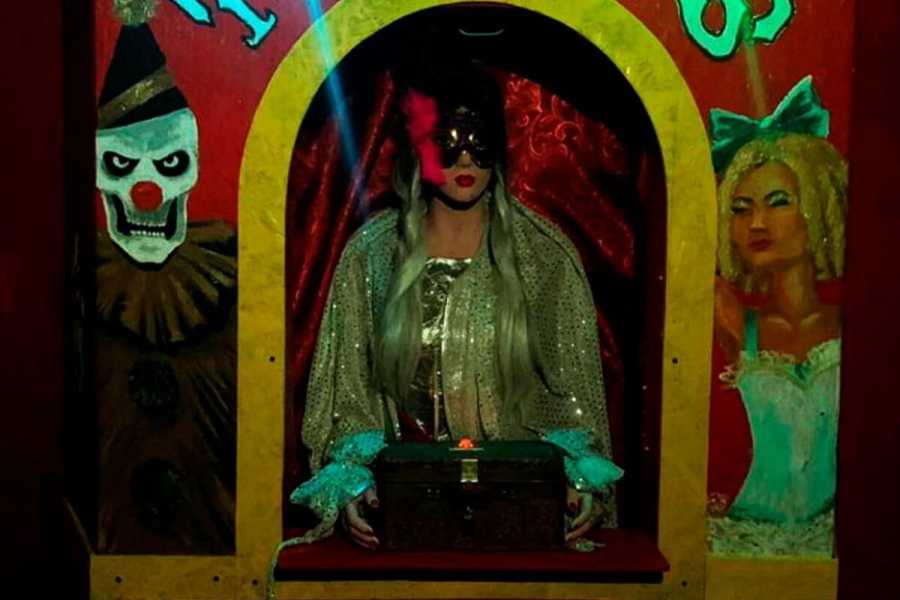 Квест в реальности Театр абсурда от компании Residence of Horror Квест в реальности Театр абсурда от компании Residence of Horror